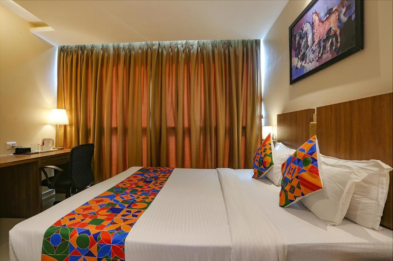 Fabhotel Royal International Bombaj Exteriér fotografie